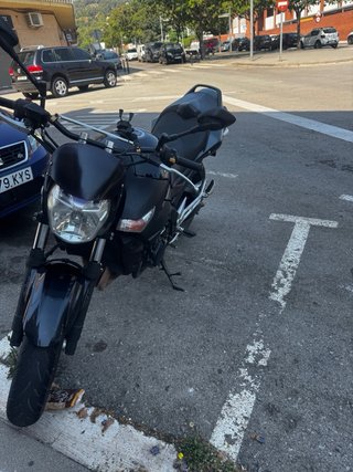 Suzuki GSR 600 2008 limitada en papeles  !