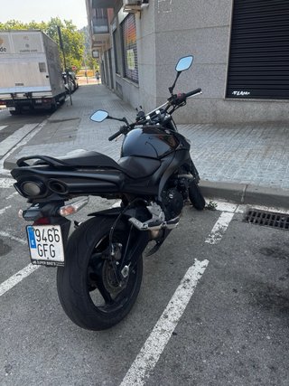 Suzuki GSR 600 2008 limitada en papeles  !