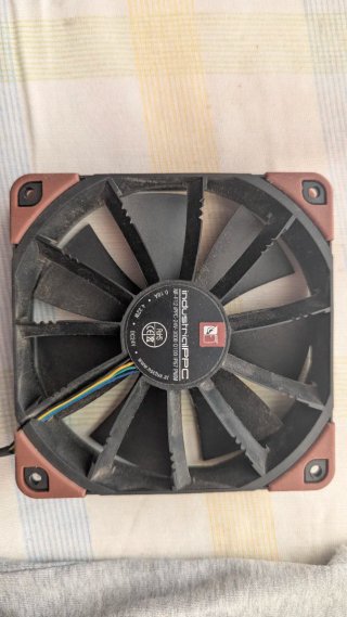 Noctua NF-F12 IPPC 24V 3000RPM Ventilador