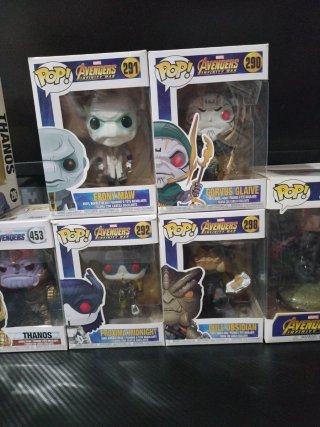 Colección Funko Pop! Thanos e Hijos (orden negra)
