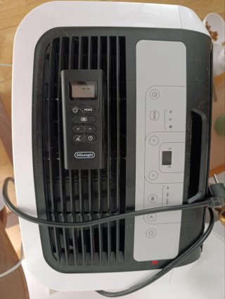 Aire Acondicionado Portátil De'Longhi PAC EM90K