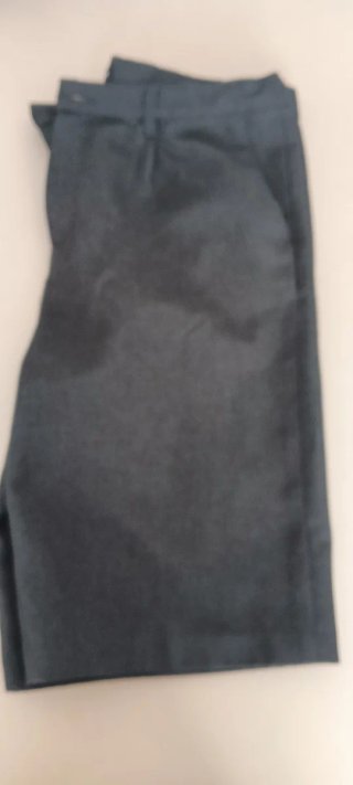 Pantalón corto gris TEX 17-18