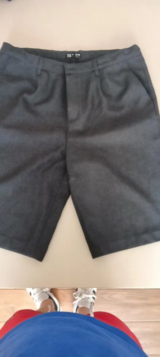 Pantalón corto gris TEX 17-18