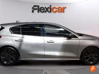 Ford Focus 1.0 Ecoboost MHEV 114kW ST-Line Auto