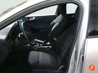 Ford Focus 1.0 Ecoboost MHEV 114kW ST-Line Auto