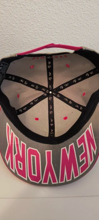 Gorra New York Gris y Rosa