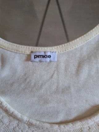 Camiseta blanca de encaje con cremallera talla S