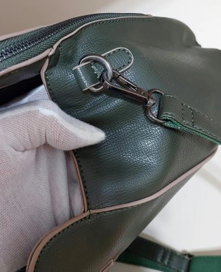 Borsa in pelle color verde ottima qualità