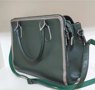 Borsa in pelle color verde ottima qualità
