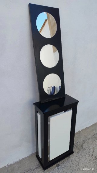 Mueble entrada con espejo y cubre radiador