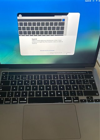 MacBook Pro 13 M2 2022 8GB RAM 256GB SSD