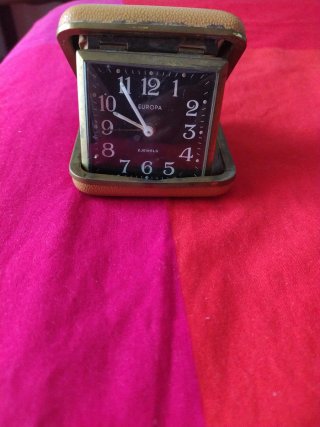 Reloj despertador antiguo Europa