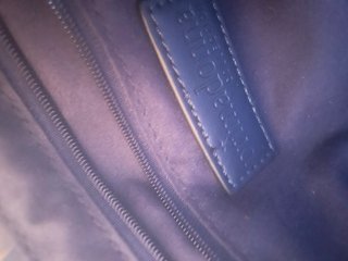 Borsa blu con tracolla e 3 scomparti