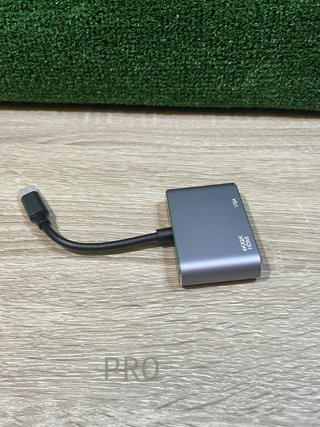 Adaptador USB C a HDMI VGA
