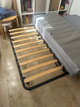 Sofá Cama gris. Muy Cómodo