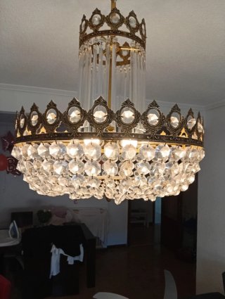 Elegante lámpara de salón cristal y metal