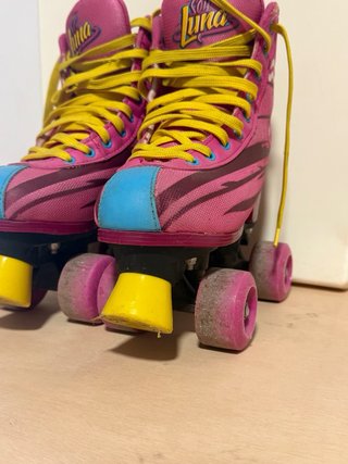 Patines Soy Luna Talla 34/35 en buen estado.