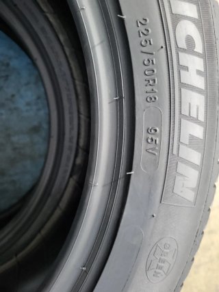 2 Neumáticos  225/50 R18 Michelin