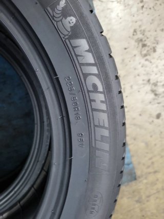 2 Neumáticos  225/50 R18 Michelin