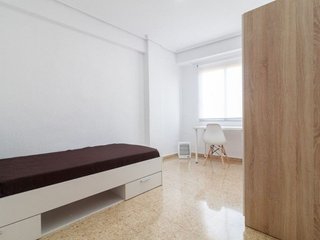 Piso en alquiler en Beteró en Valencia