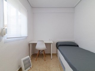 Piso en alquiler en Beteró en Valencia