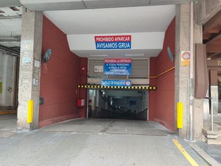 Garaje en venta en Zona Teatro Campoamor en Oviedo