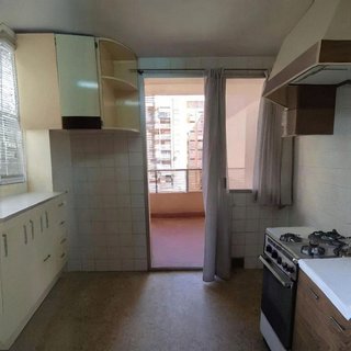 Piso en venta en Ciutat Jardí en Valencia