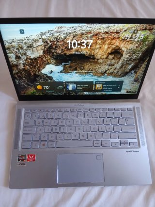 Portátil Asus Zenbook Plata y Oro