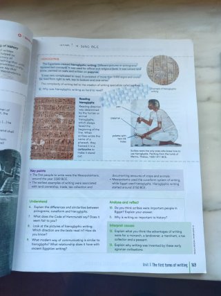 Geography & History, 1 ESO, Connected Community