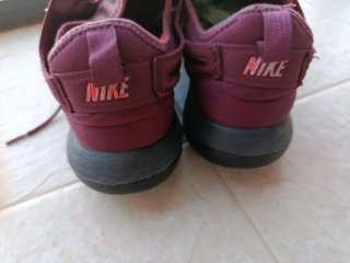 Zapatillas Nike Talla 45 Burdeos
