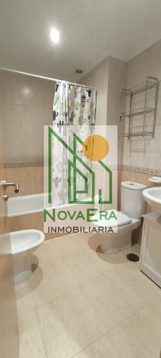 Piso en alquiler en Zona Fernández Ladreda en Pontevedra