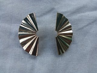 Pendientes abanico dorados y plateados