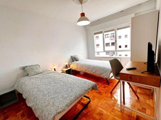 Piso en alquiler en Milán - Pumarín - Teatinos en Oviedo