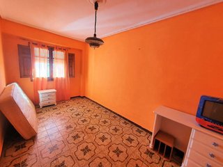 Piso en venta en Monserrat
