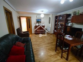 Piso en venta en Viana