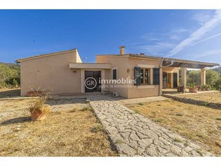 Casa en alquiler en Alaró
