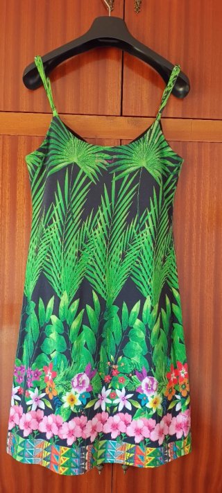 Vestido Desigual Verde y Multicolor