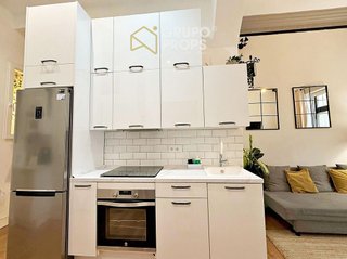 Piso en venta en Almagro en Madrid