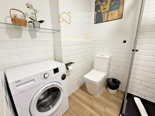 Piso en venta en Almagro en Madrid