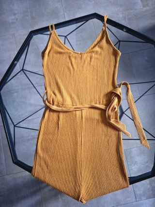 Mono amarillo mostaza mujer acanalado