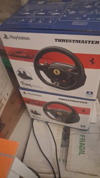 Volante Thrustmaster Ferrari Playstation