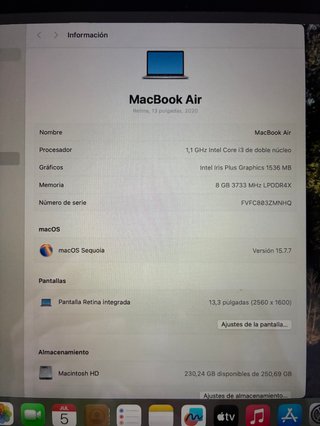 MacBook Air 13 pollici, argento, 2020