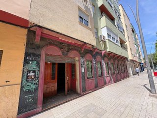 Local comercial en venta en Ciudad Jardín - Tagarete - El Zapillo en Almería