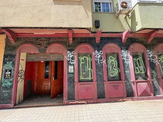 Local comercial en venta en Ciudad Jardín - Tagarete - El Zapillo en Almería