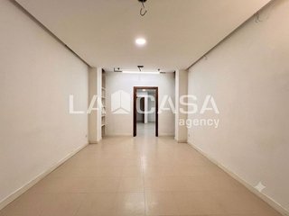 Local comercial en venta en La Salut - Lloreda en Badalona
