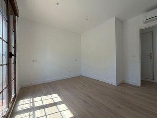 Piso en alquiler en Gines