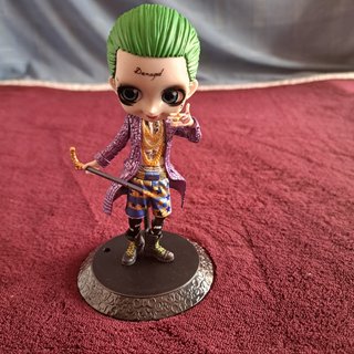 Figura de colección del JOKER - ediciones DC