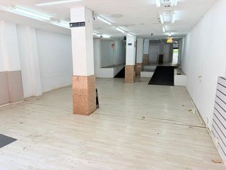 Local comercial en venta en Riu en Santa Coloma de Gramanet
