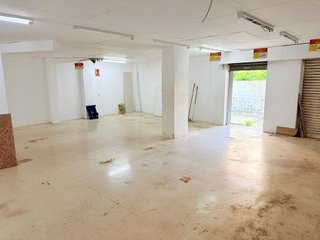 Local comercial en venta en Riu en Santa Coloma de Gramanet