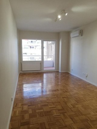 Piso en alquiler en Pilar en Madrid